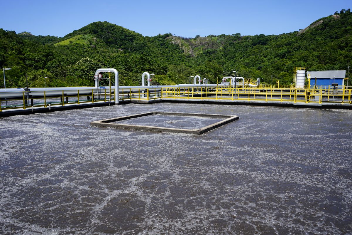 estacao-de-tratamento-de-esgoto-mulemba-cesan-2519135-article