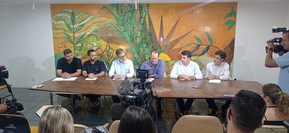 Coletiva Gripe