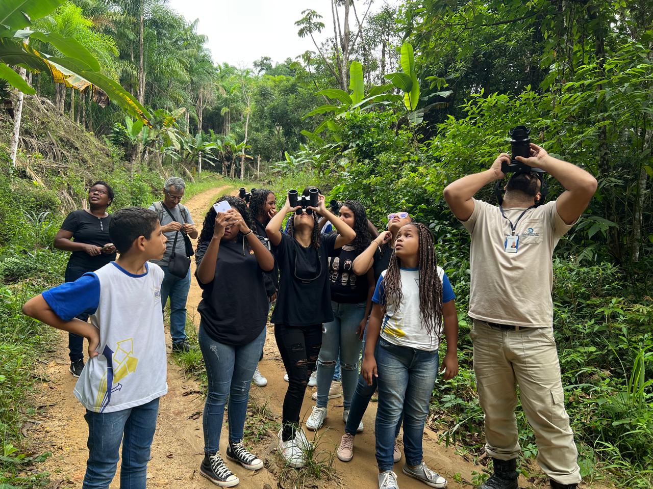 Monast promove Educação Ambiental por meio de observação de aves